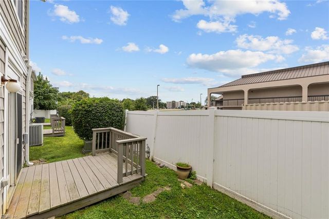 1405 Dure Rd Unit 2C, Norfolk, VA 23502