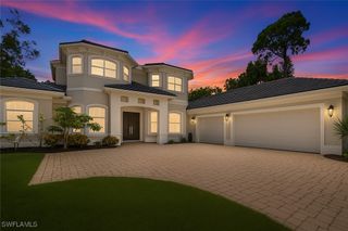 2116 Harlans RUN, Naples, FL 34105