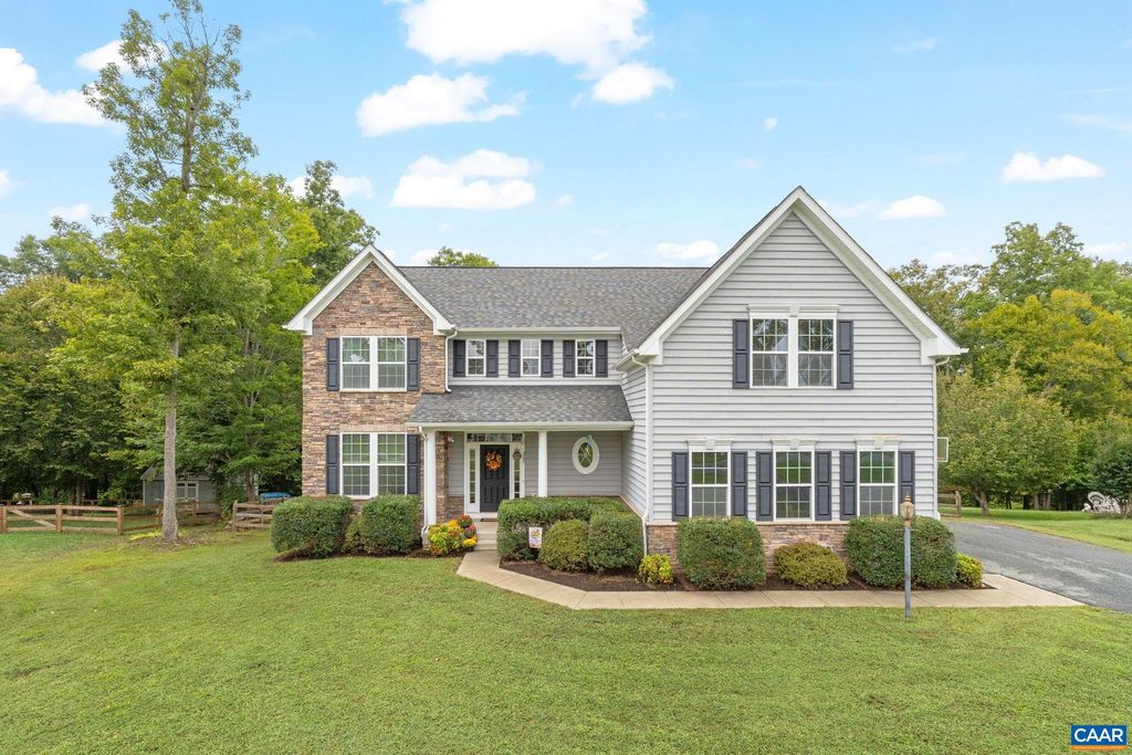 205 LEXIE LN, Palmyra, VA 22963