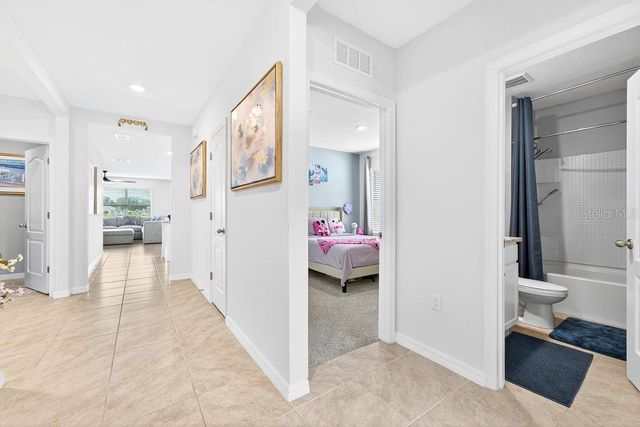 33470 ALWAYS DREAMING COURT, Sorrento, FL 32776