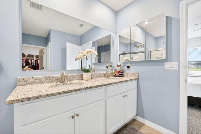 33470 ALWAYS DREAMING COURT, Sorrento, FL 32776