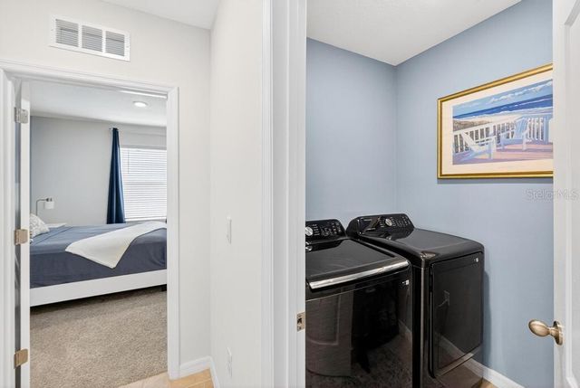 33470 ALWAYS DREAMING COURT, Sorrento, FL 32776