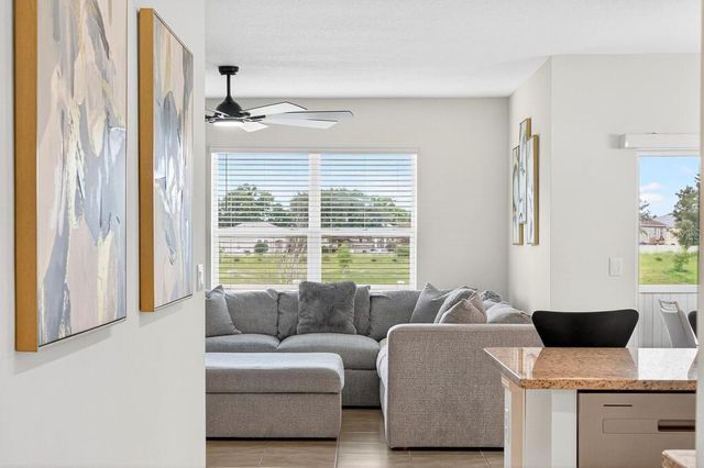 33470 ALWAYS DREAMING COURT, Sorrento, FL 32776