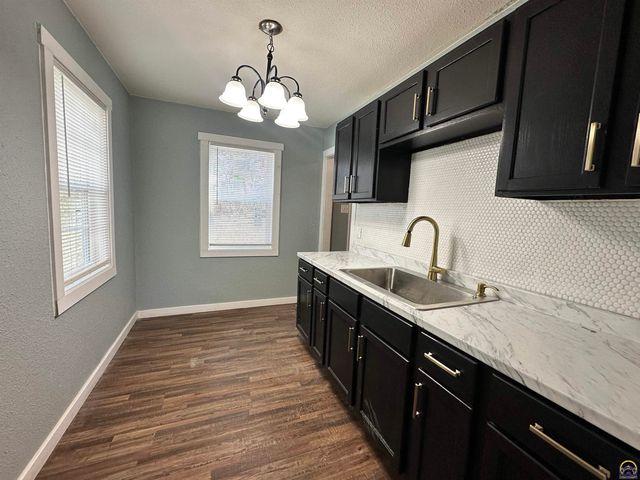 3432 SE Bryant ST, Topeka, KS 66612