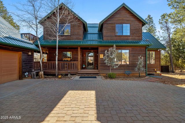 2337 PUMA Circle, Overgaard, AZ 85933