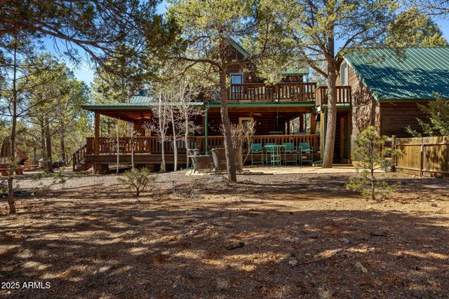 2337 PUMA Circle, Overgaard, AZ 85933