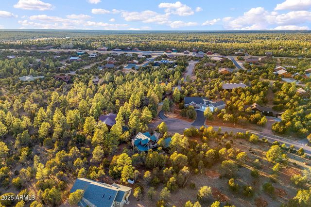 2337 PUMA Circle, Overgaard, AZ 85933