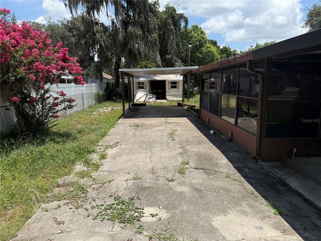1244 COUNTY ROAD 437, Lake Panasoffkee, FL 33538