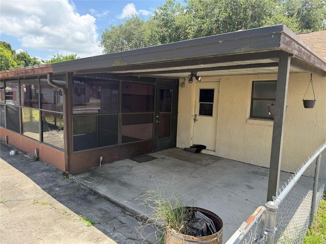 1244 COUNTY ROAD 437, Lake Panasoffkee, FL 33538