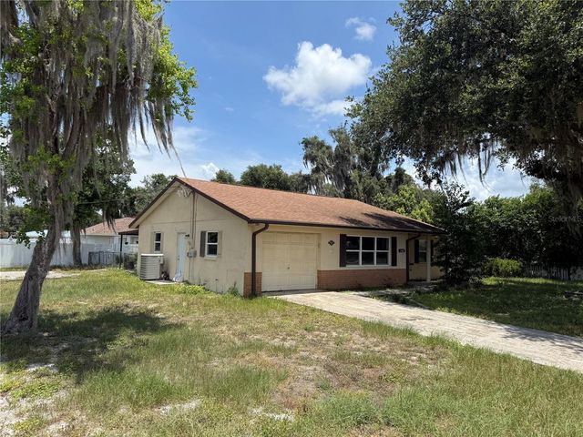1244 COUNTY ROAD 437, Lake Panasoffkee, FL 33538
