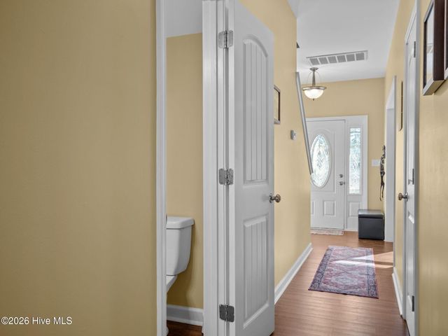 404 Kinroff Drive, Hubert, NC 28539