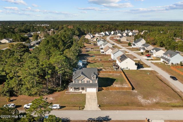 404 Kinroff Drive, Hubert, NC 28539