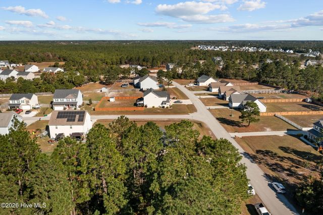 404 Kinroff Drive, Hubert, NC 28539