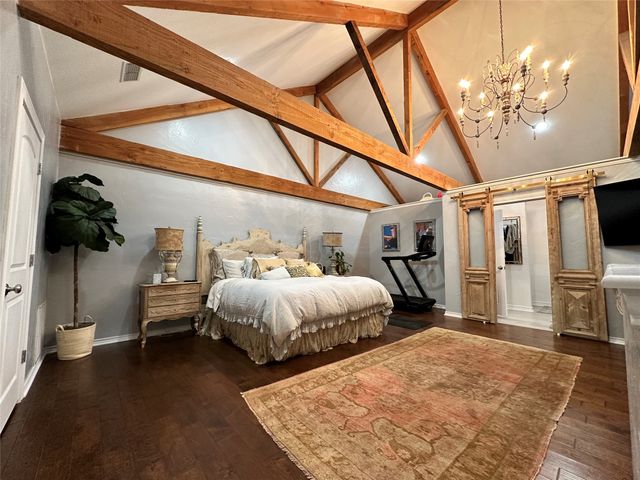 301 E Moonshine Road, Seymour, TX 76380