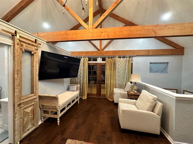 301 E Moonshine Road, Seymour, TX 76380