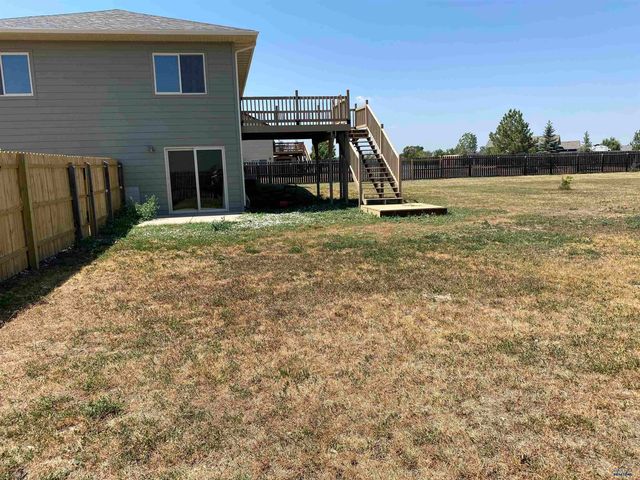 14826 CREEKSIDE DR, Box Elder, SD 57719