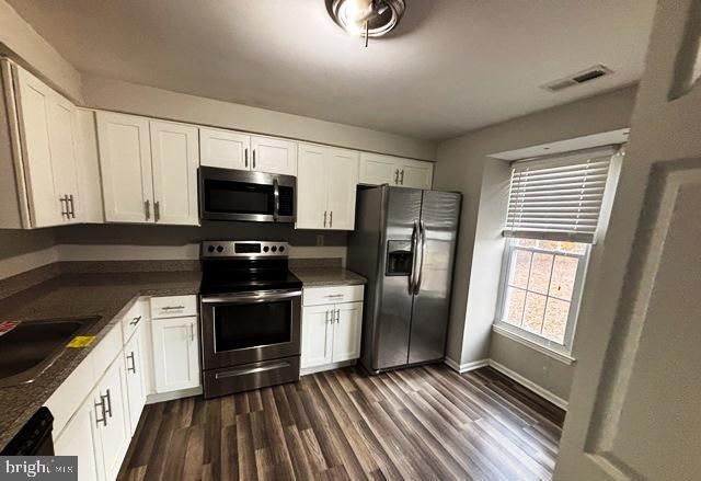 157 VILLA KNOLL CT, Sicklerville, NJ 08081