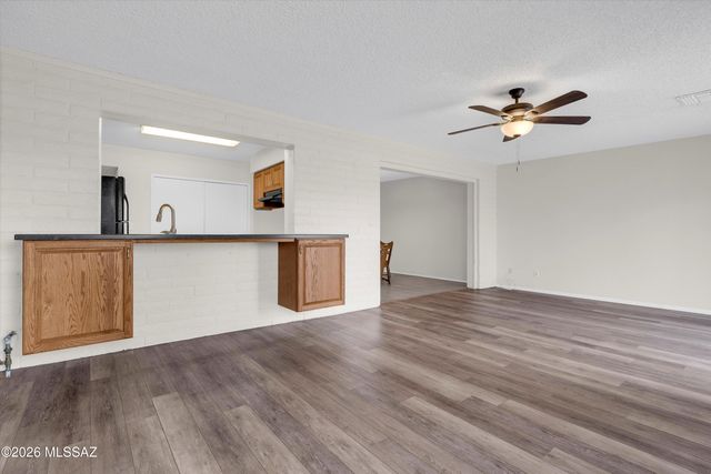 9343 E 6th Street, Tucson, AZ 85710