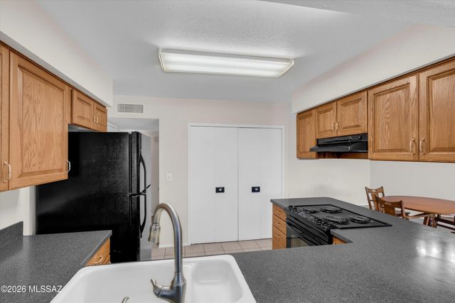 9343 E 6th Street, Tucson, AZ 85710