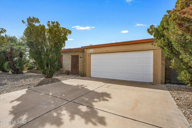 9343 E 6th Street, Tucson, AZ 85710