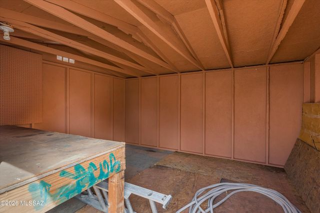 9343 E 6th Street, Tucson, AZ 85710