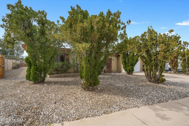 9343 E 6th Street, Tucson, AZ 85710