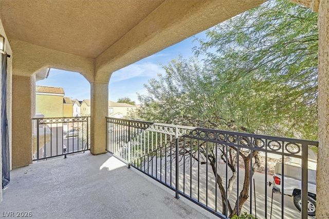 6927 Smiling Cloud Avenue, Henderson, NV 89011