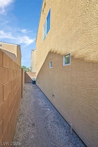 6927 Smiling Cloud Avenue, Henderson, NV 89011