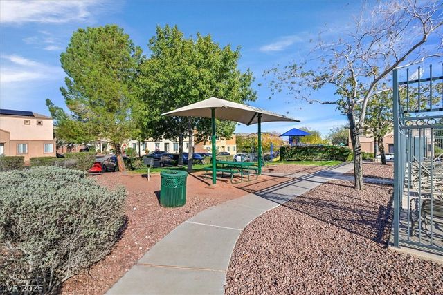 6927 Smiling Cloud Avenue, Henderson, NV 89011