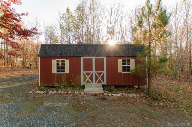 1708 Mud Street, Concord, VA 24538