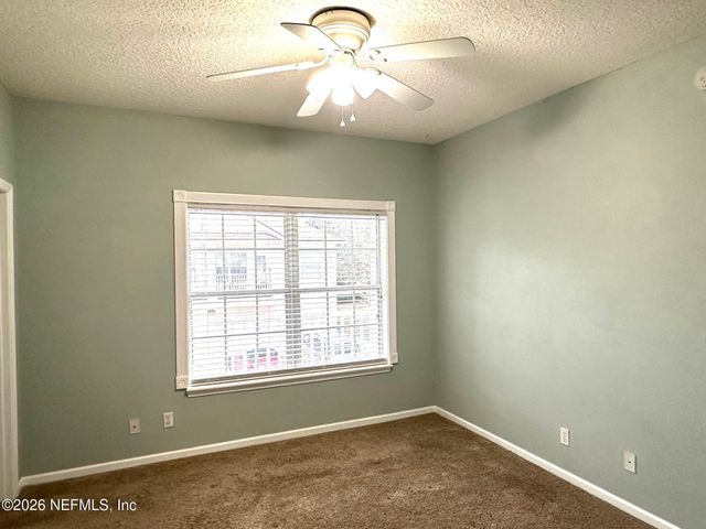 1723 FOREST LAKE Circle 3, Jacksonville, FL 32225