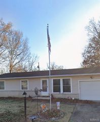 2279 Cessna Drive, Arnold, MO 63010