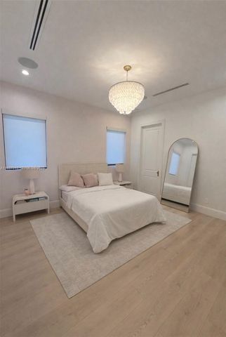 14200 Old Cutler Rd, Palmetto Bay, FL 33158