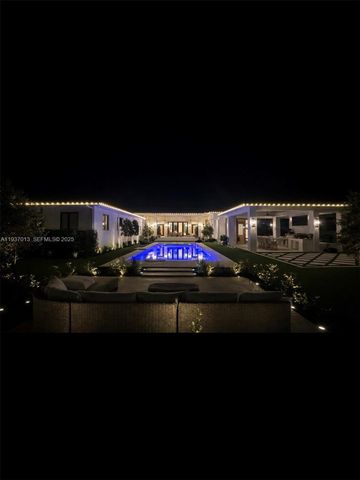 14200 Old Cutler Rd, Palmetto Bay, FL 33158