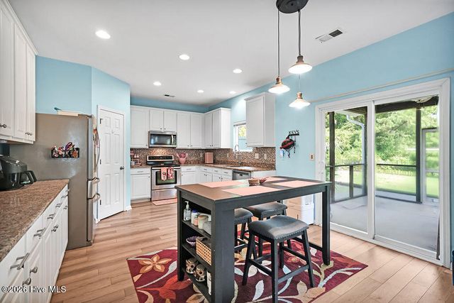 5010 Portside Drive, Southport, NC 28461