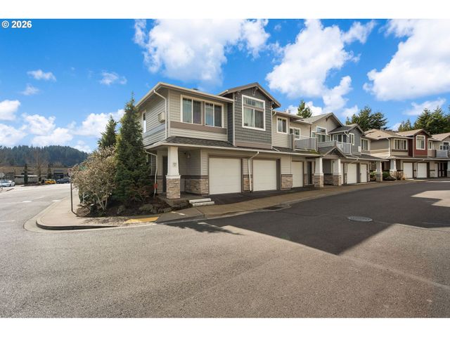 14800 Sw SANDHILL Loop 201, Beaverton, OR 97007