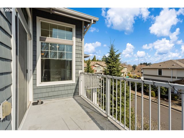14800 Sw SANDHILL Loop 201, Beaverton, OR 97007