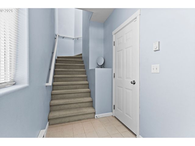 14800 Sw SANDHILL Loop 201, Beaverton, OR 97007