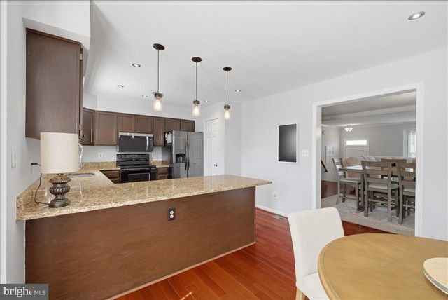 43378 LIVERY SQ, Ashburn, VA 20147