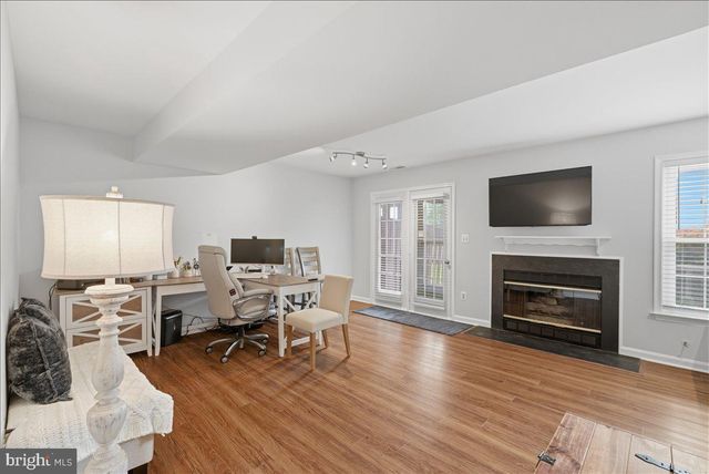43378 LIVERY SQ, Ashburn, VA 20147