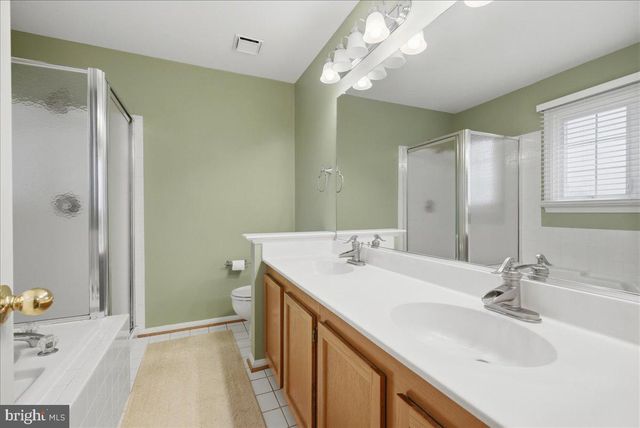 43378 LIVERY SQ, Ashburn, VA 20147