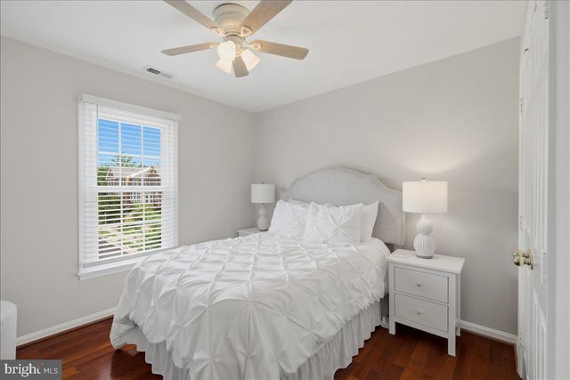 43378 LIVERY SQ, Ashburn, VA 20147