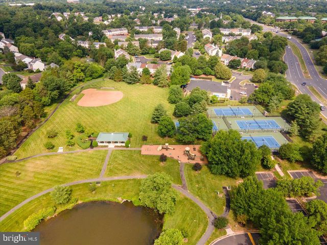 43378 LIVERY SQ, Ashburn, VA 20147