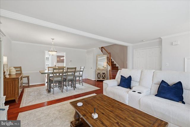 43378 LIVERY SQ, Ashburn, VA 20147