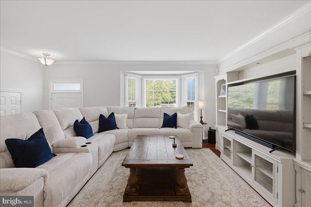 43378 LIVERY SQ, Ashburn, VA 20147