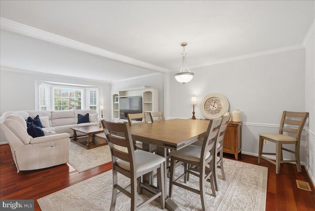 43378 LIVERY SQ, Ashburn, VA 20147