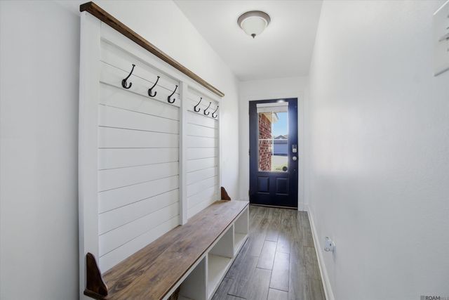 15258 E Bayou Dr, Prairieville, LA 70769