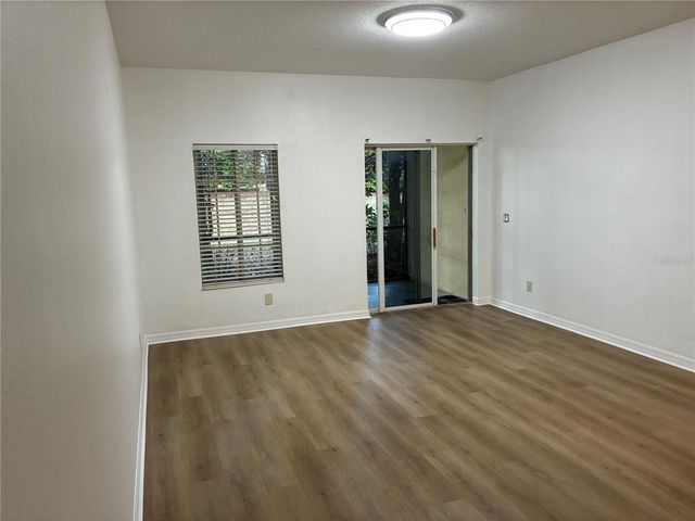 360 CAPE HARBOUR LOOP 105, Bradenton, FL 34212