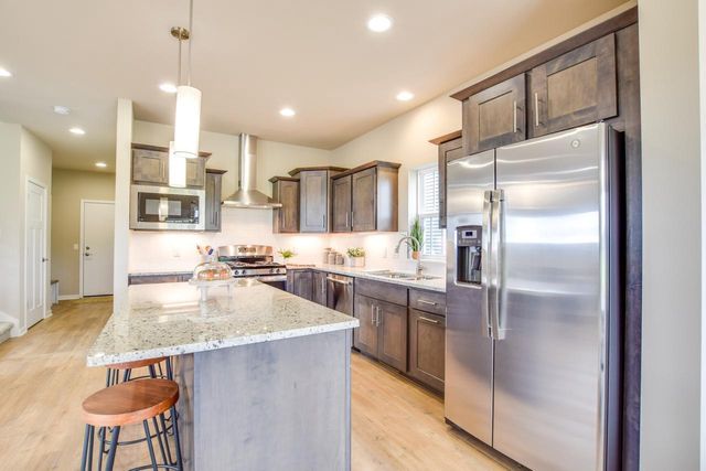 4307 Goldeneye Gateway Drive, Middleton, WI 53562