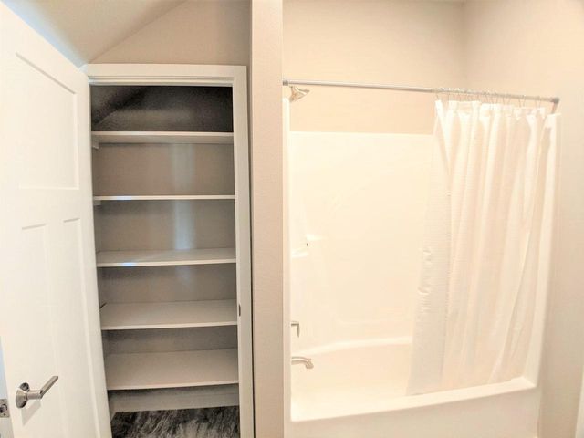 4307 Goldeneye Gateway Drive, Middleton, WI 53562